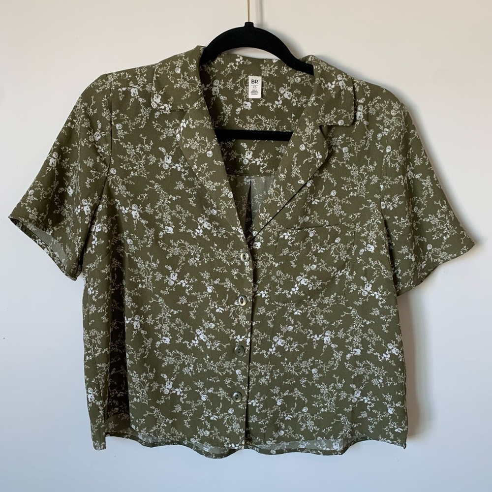 BP Green Floral Short Sleeve Button-down